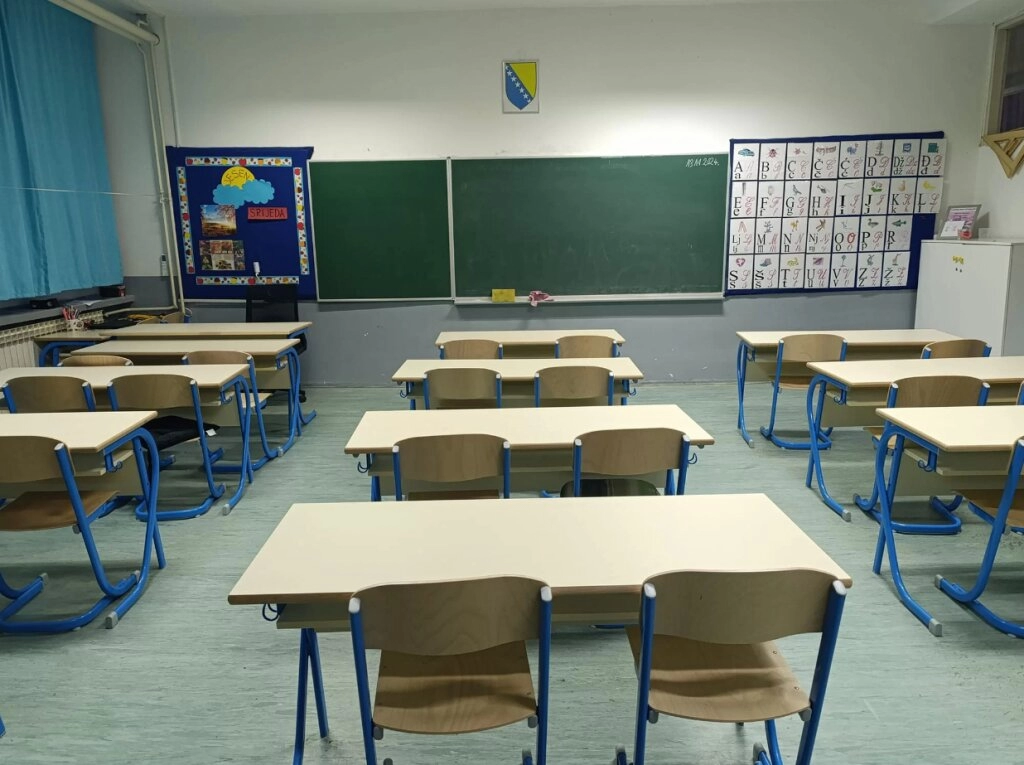 U svakoj narednoj generaciji u BiH sve manje učenika i studenata